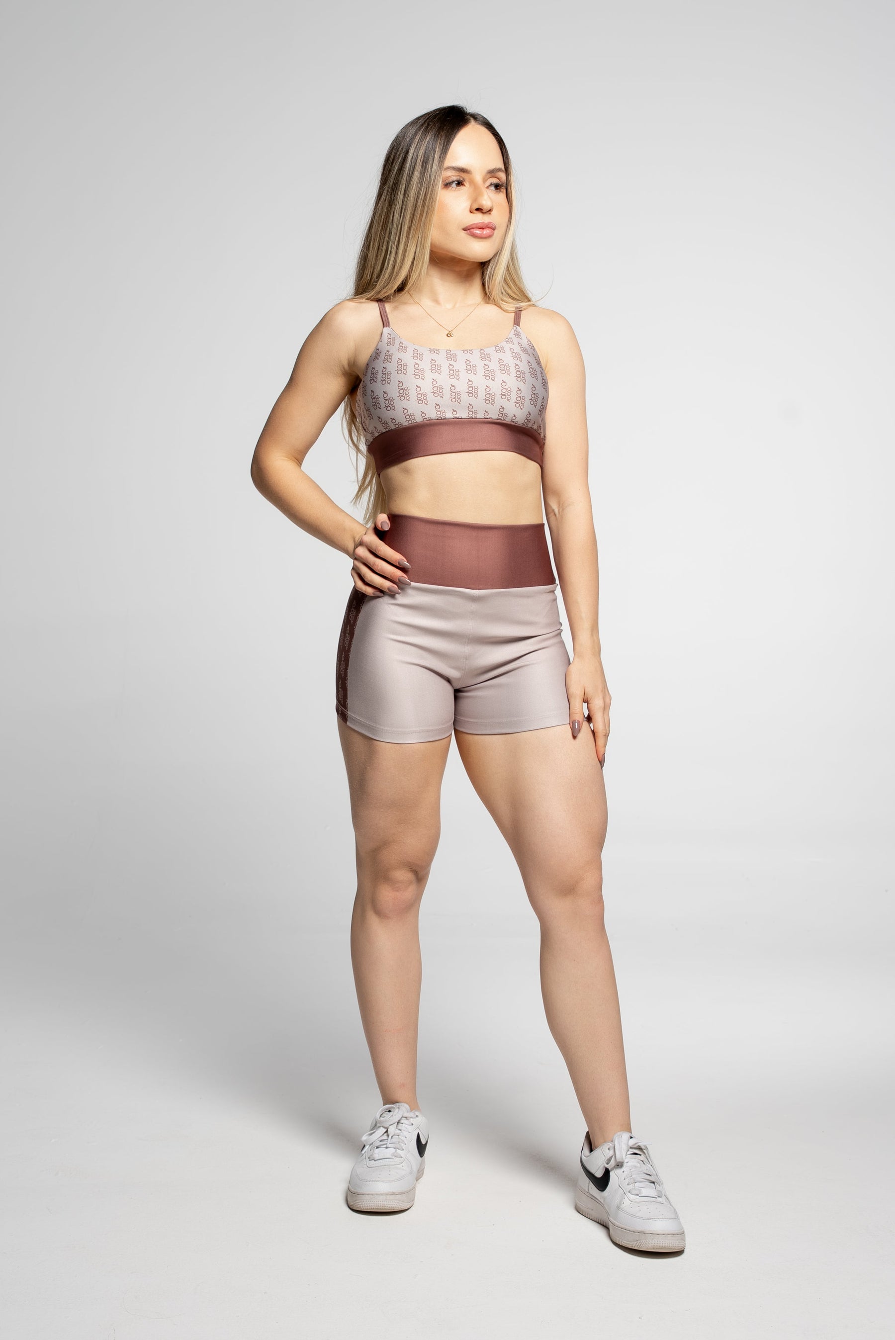 Shorts Curto Mocchiato