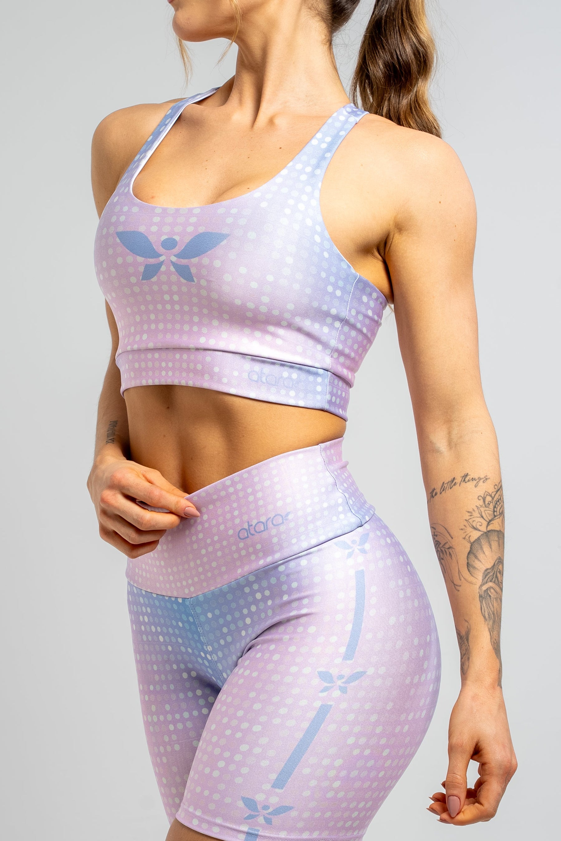 Bermuda Estampa Localizada Poá Brilho