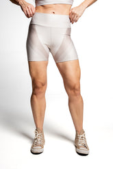 Bermuda Tower Dourada