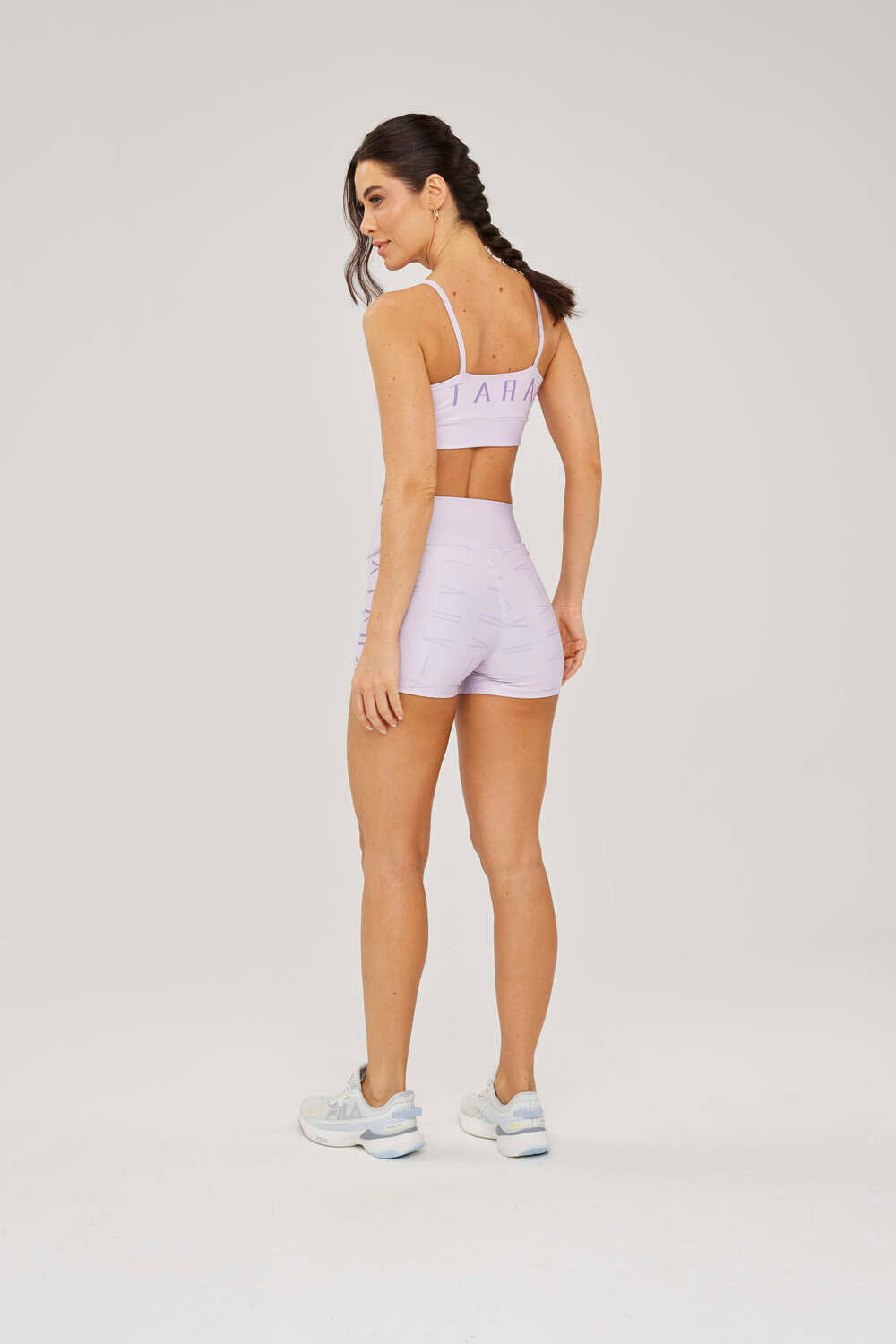 Shorts Atara Lilás