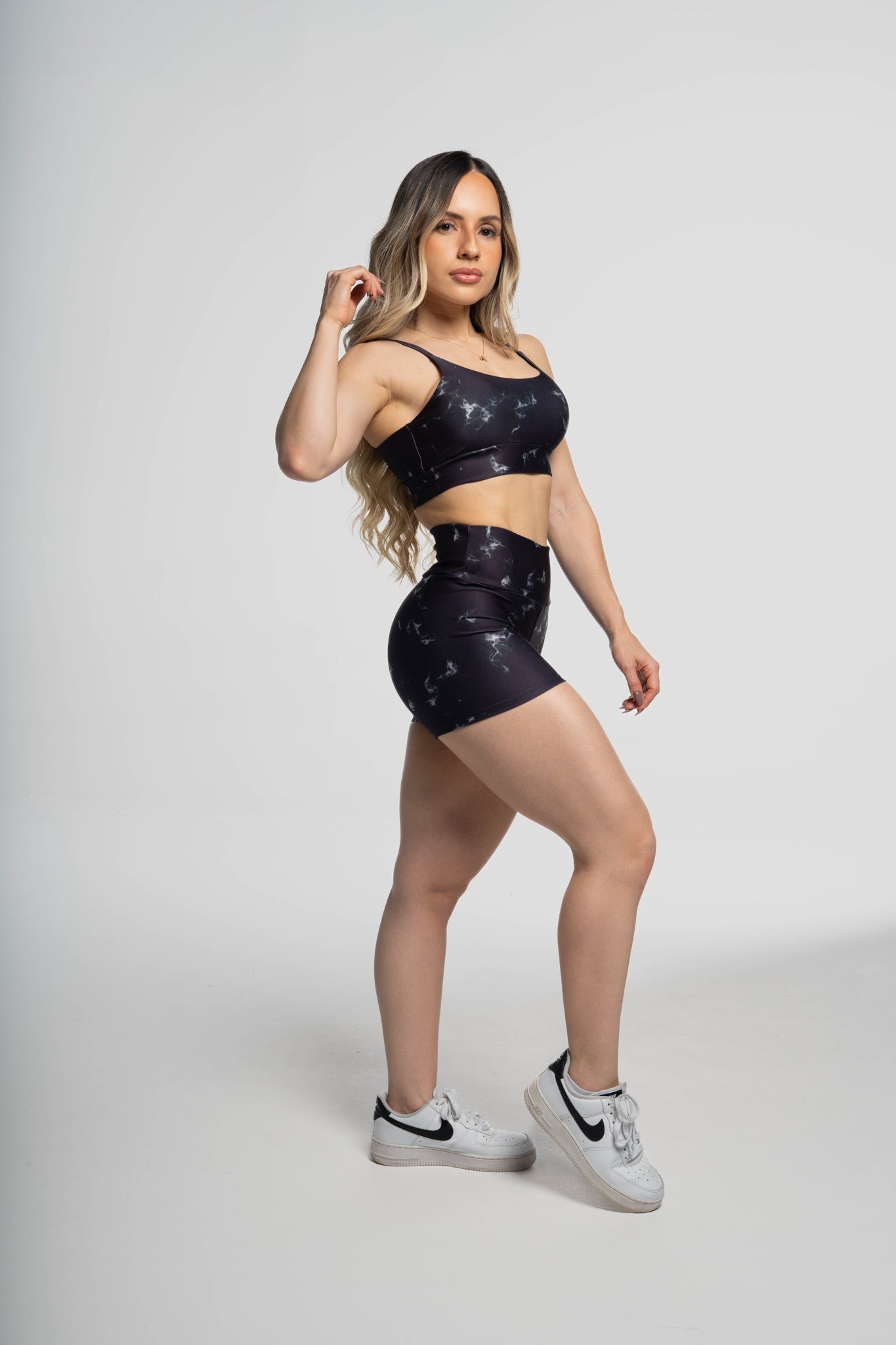 Shorts Mármore Preto