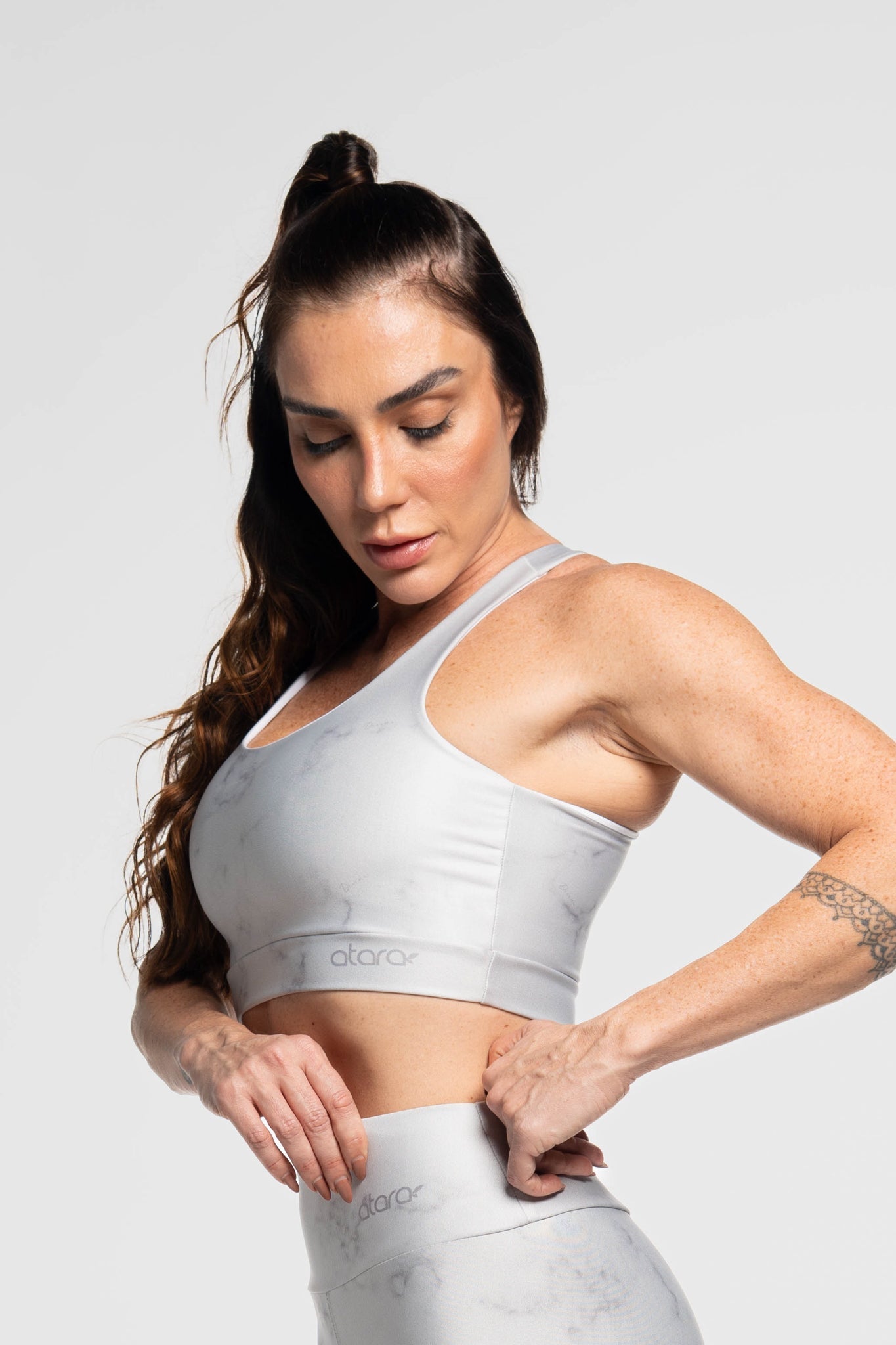 Top Nadador Mármore Cinza