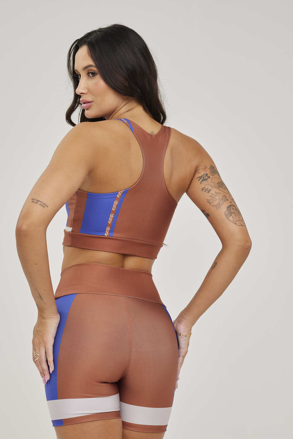 Top Nadador Long Atara